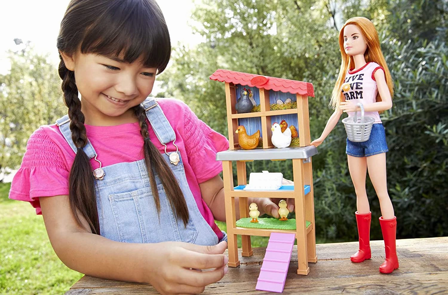 Barbie Career Doll & Playset - Chicken Farmer