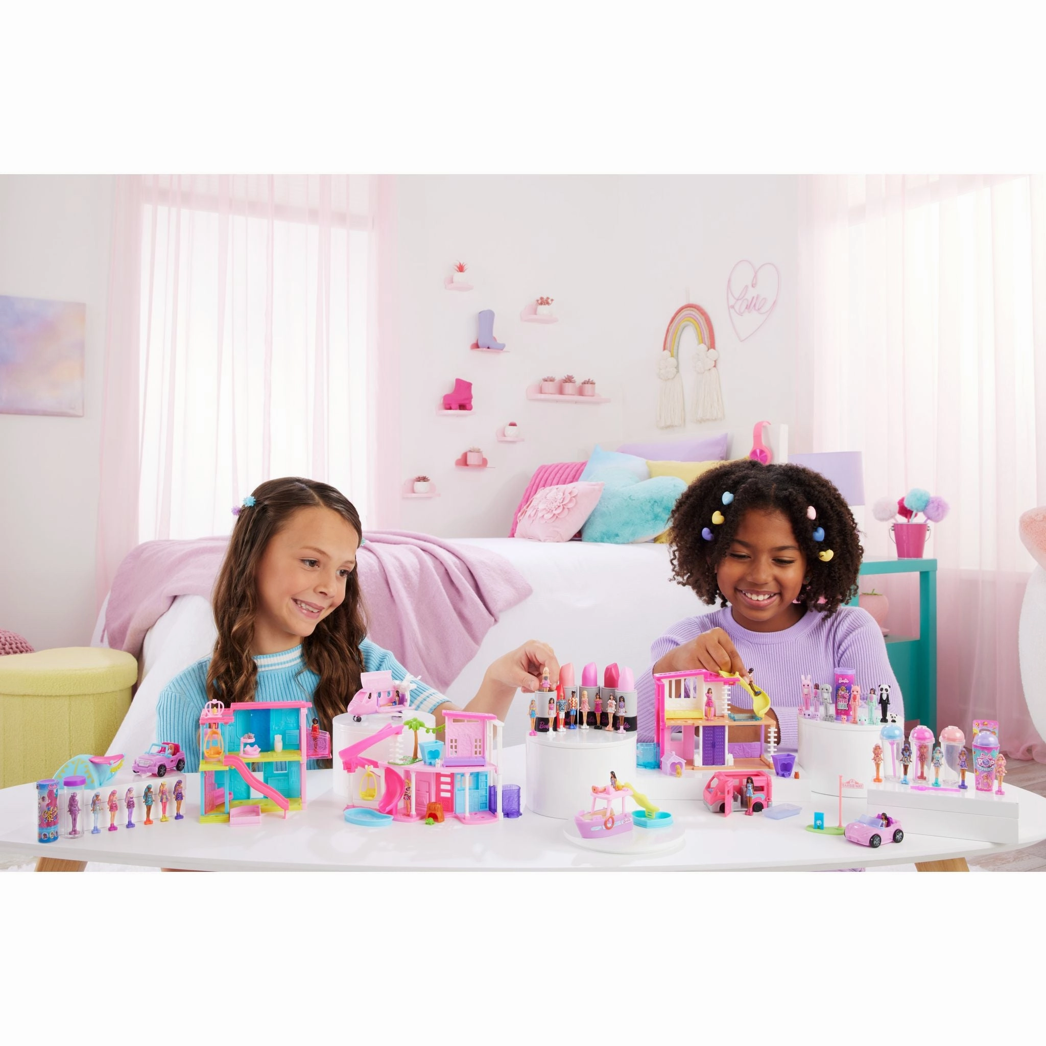 Barbie Mini Barbieland Colour Reveal