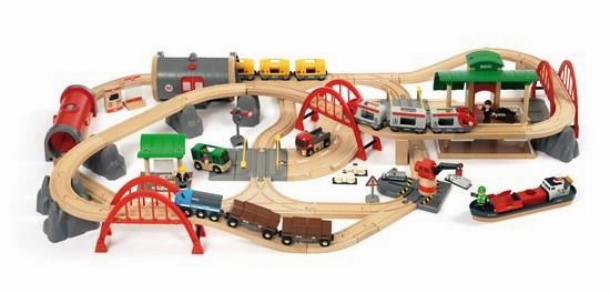 Brio World 33052 Deluxe Railway Train Set with Storage Box for Ages 3 