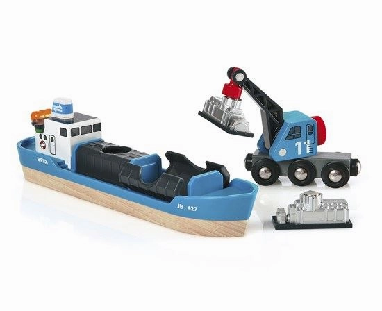 Brio World 33534 Freight Ship & Crane Railway Playset for Ages 3 & Up