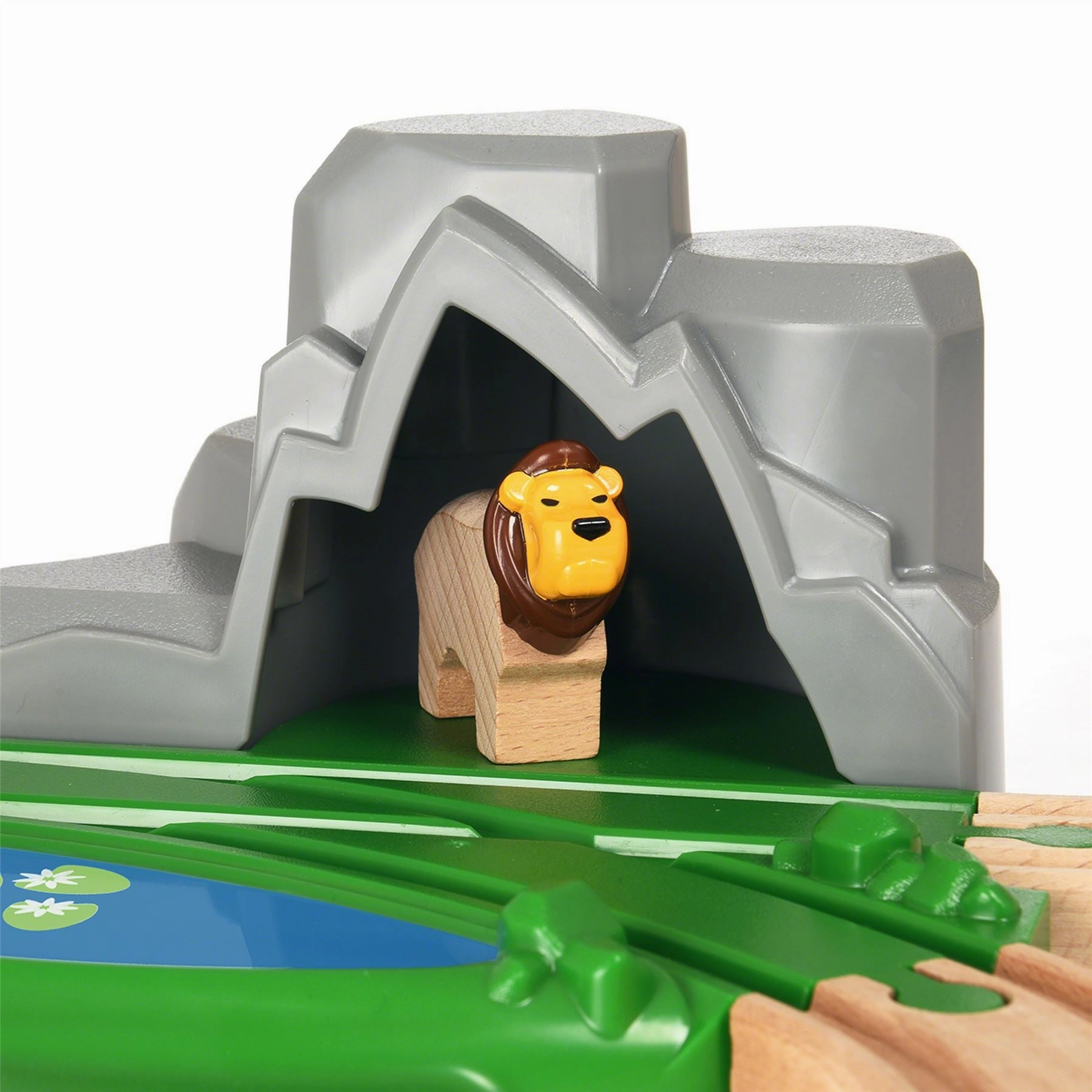 Brio World 33960 Safari Adventure Wooden Train Set for Ages 3 and Up