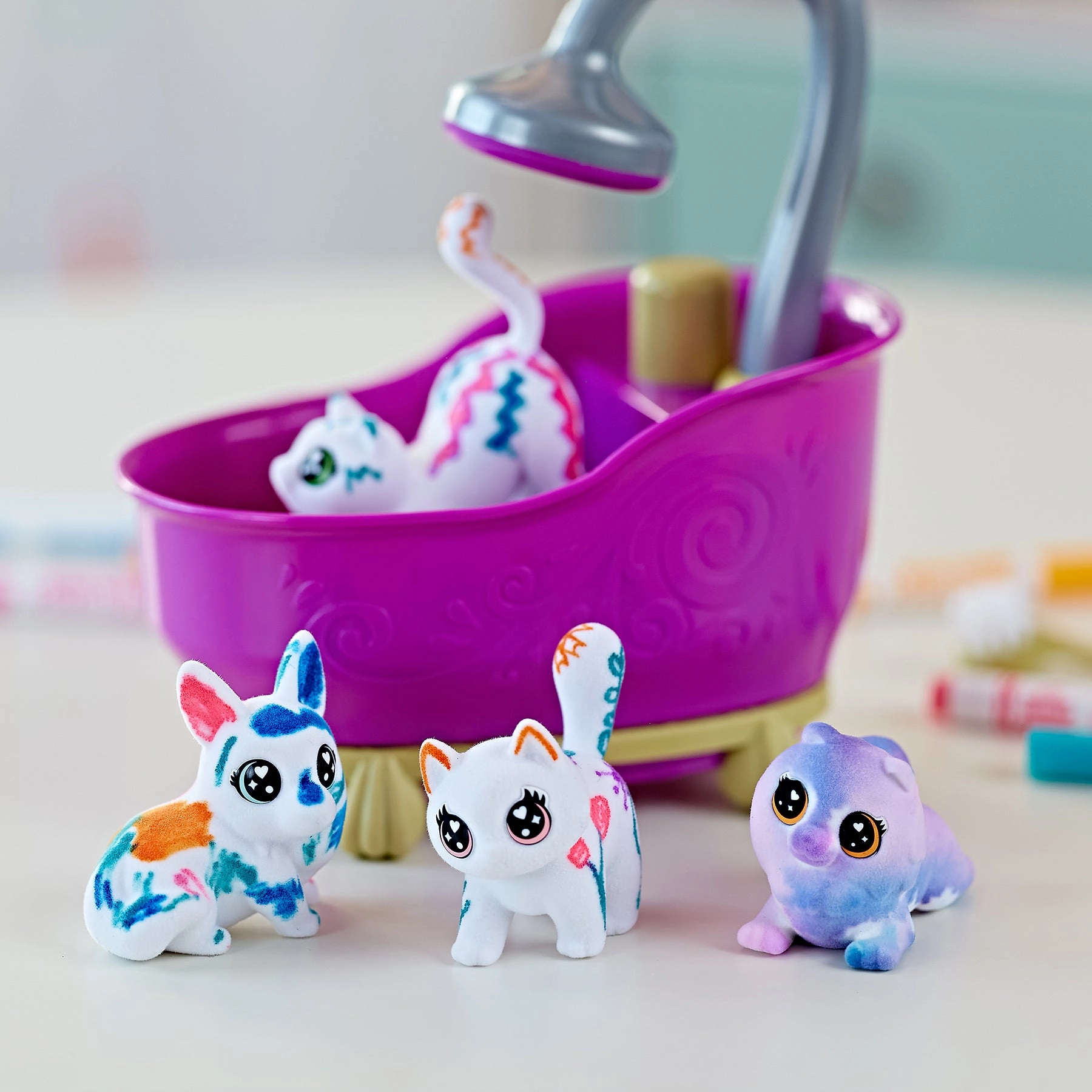 Crayola Scribble Scrubbie Pets! Color & Wash Playset