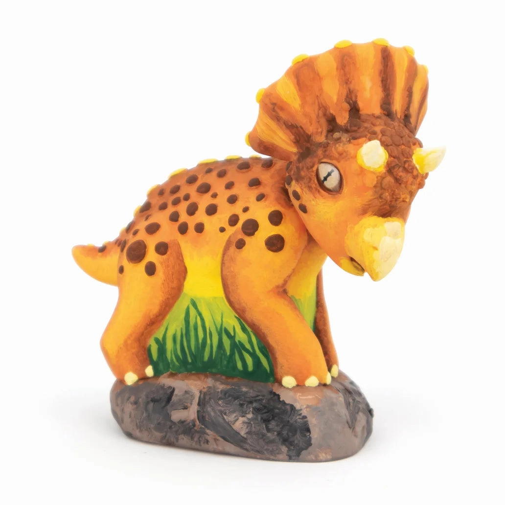 Dinosart Figurine Painting Kit Triceratops