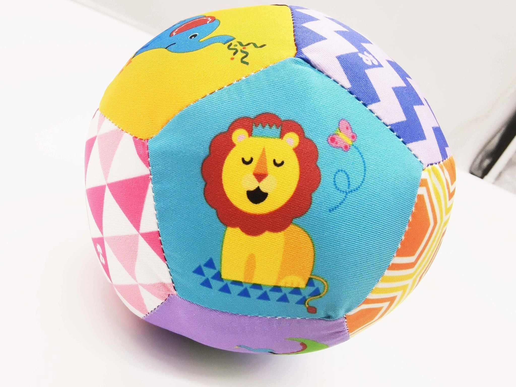 Fisher-Price Touch & Feel Pattern Ball And Book