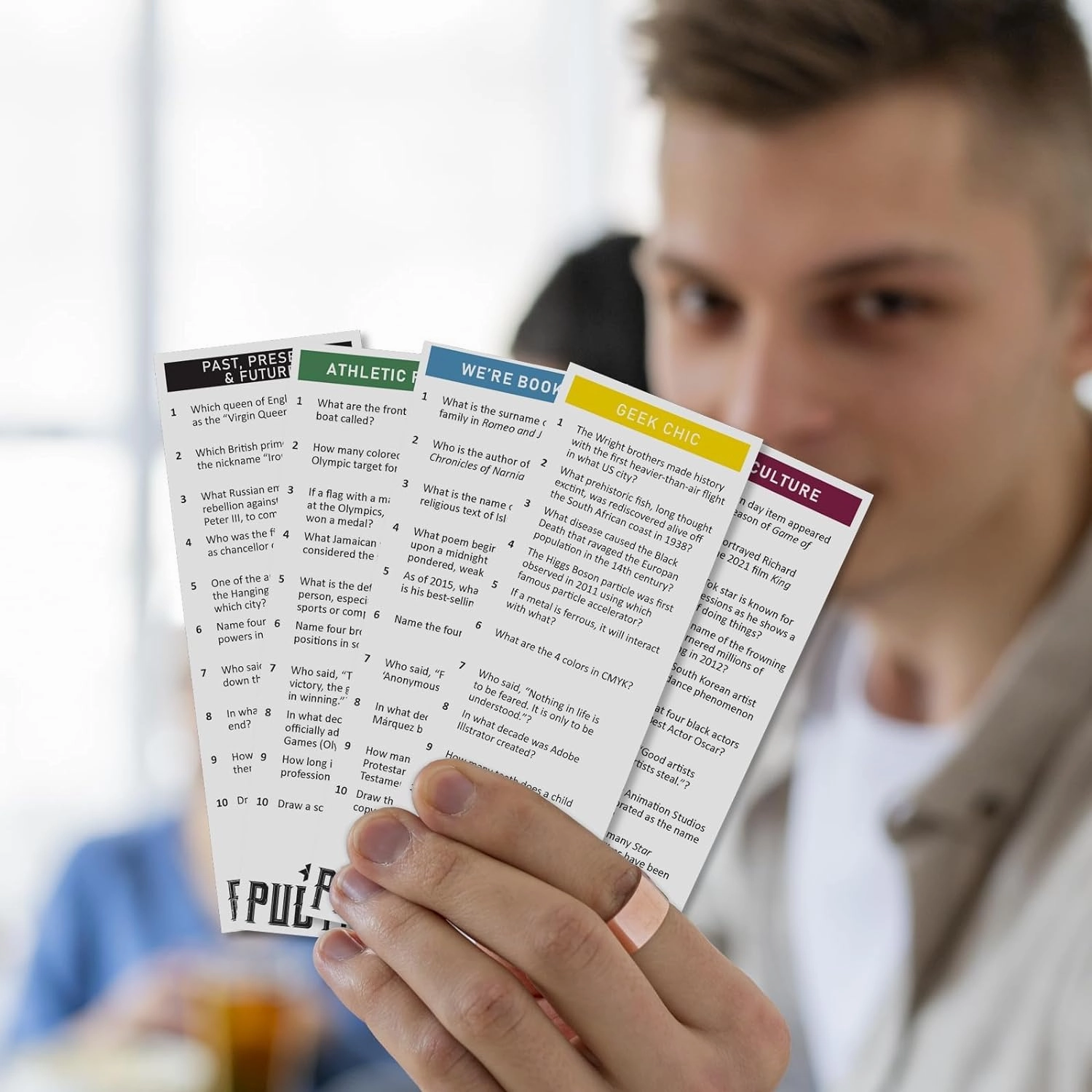 Funskool Games Ultimate Pub Trivia for 4 or More Players Ages 12 