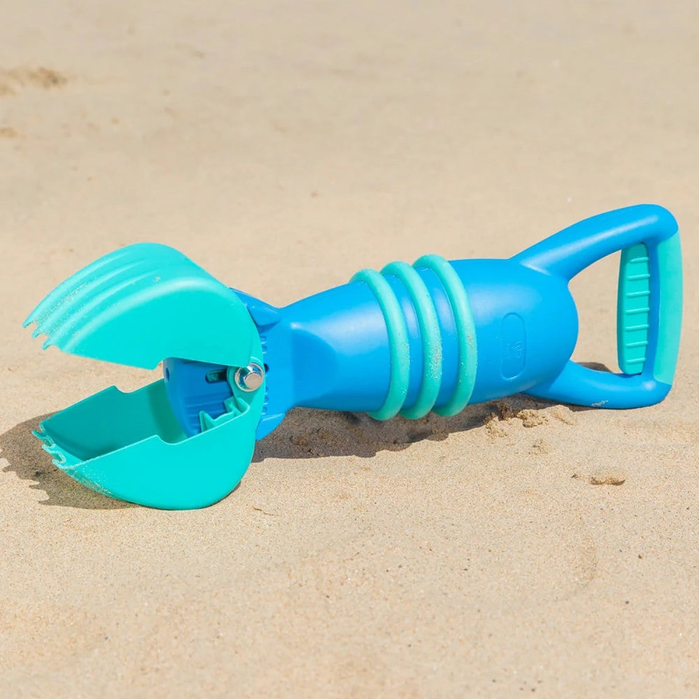 Hape - Mighty Grabber - Blue Sand & Beach Toy