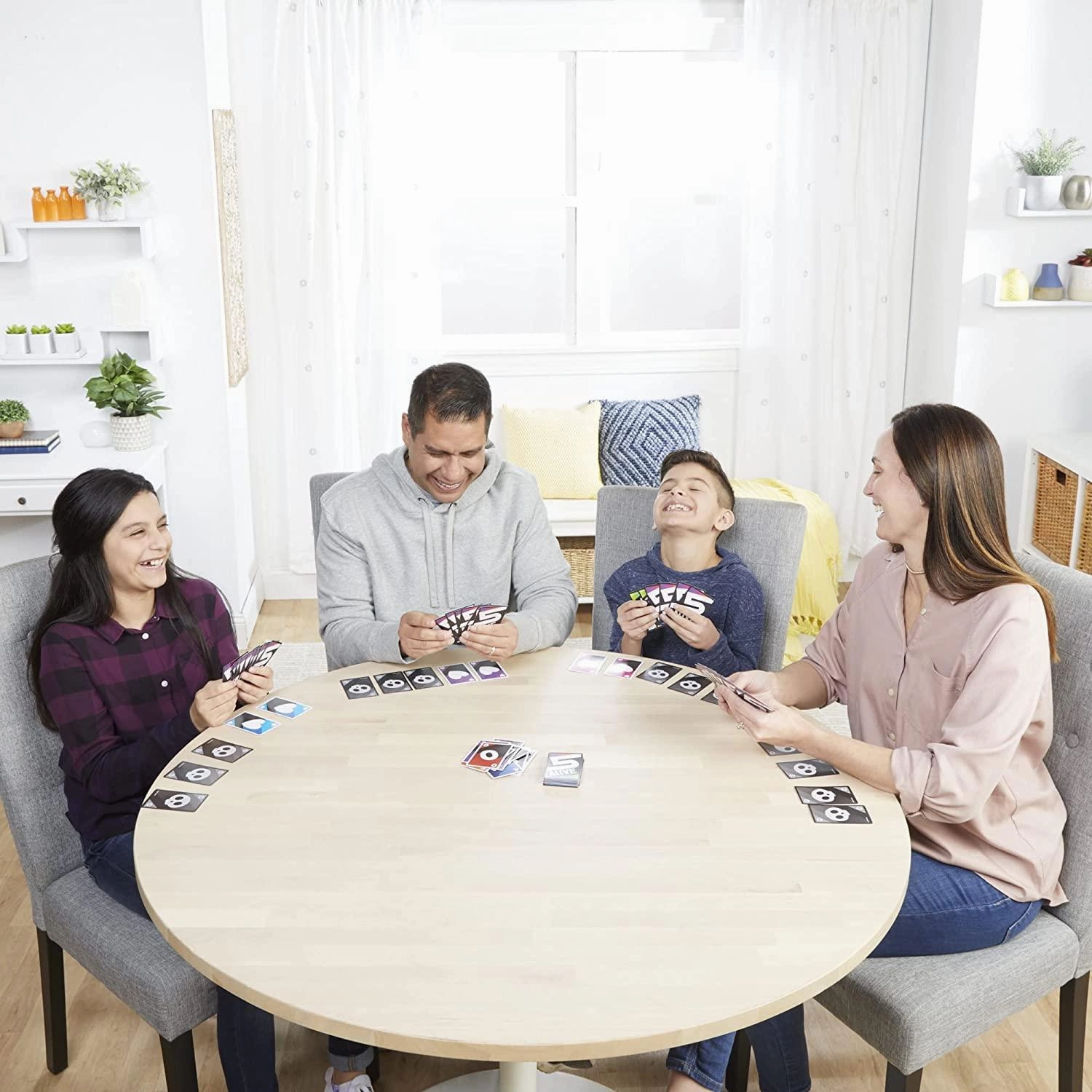 Hasbro Gaming 5 Alive Family Card Game for Ages 8 and Up