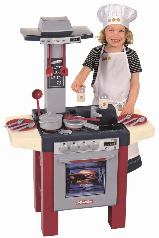 Klein Miele Gourmet Kitchen