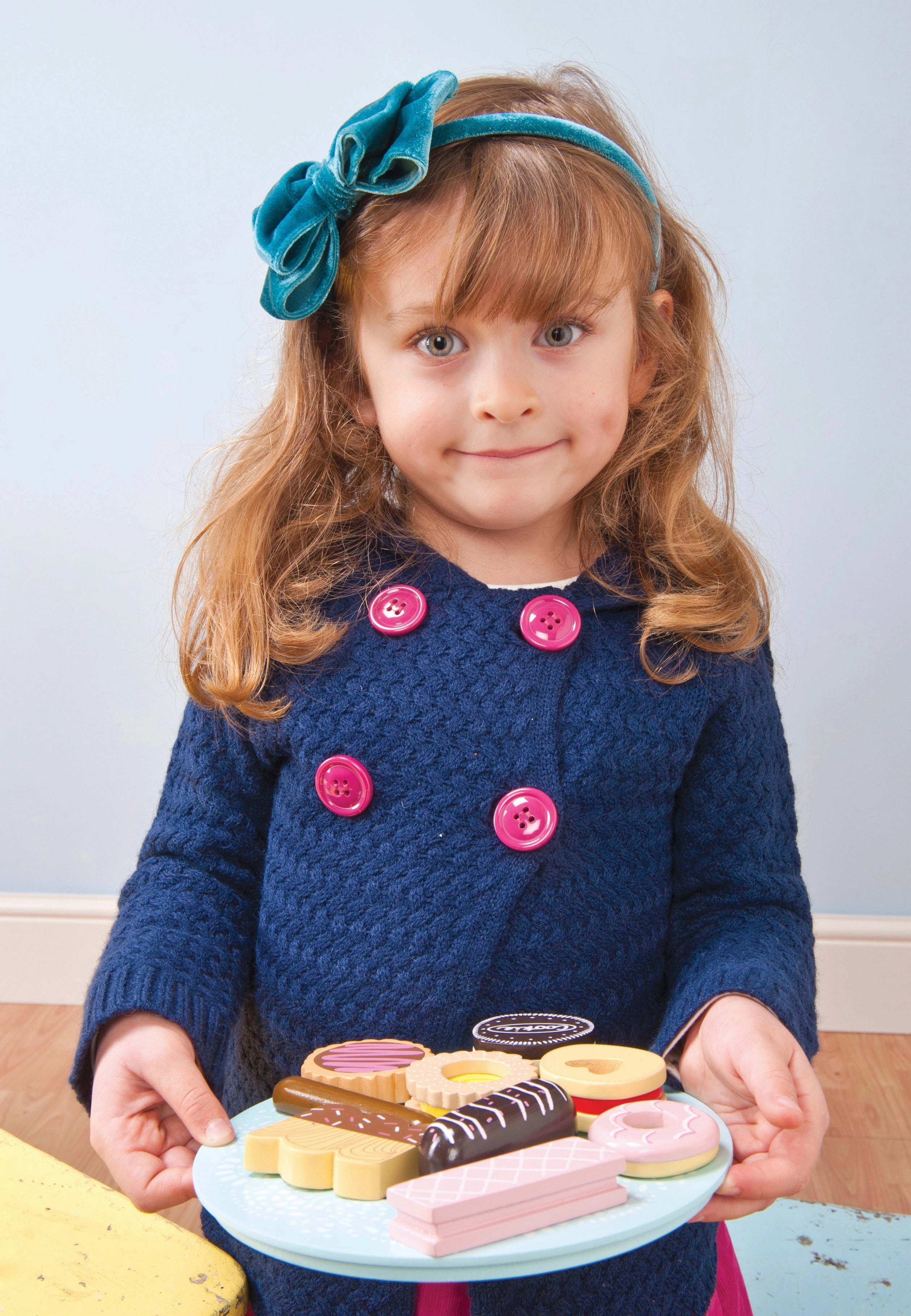 Le Toy Van Honeybake Biscuits & Plate Set