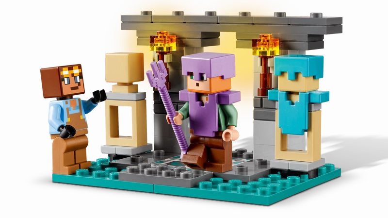 LEGO 21252 Minecraft The Armoury