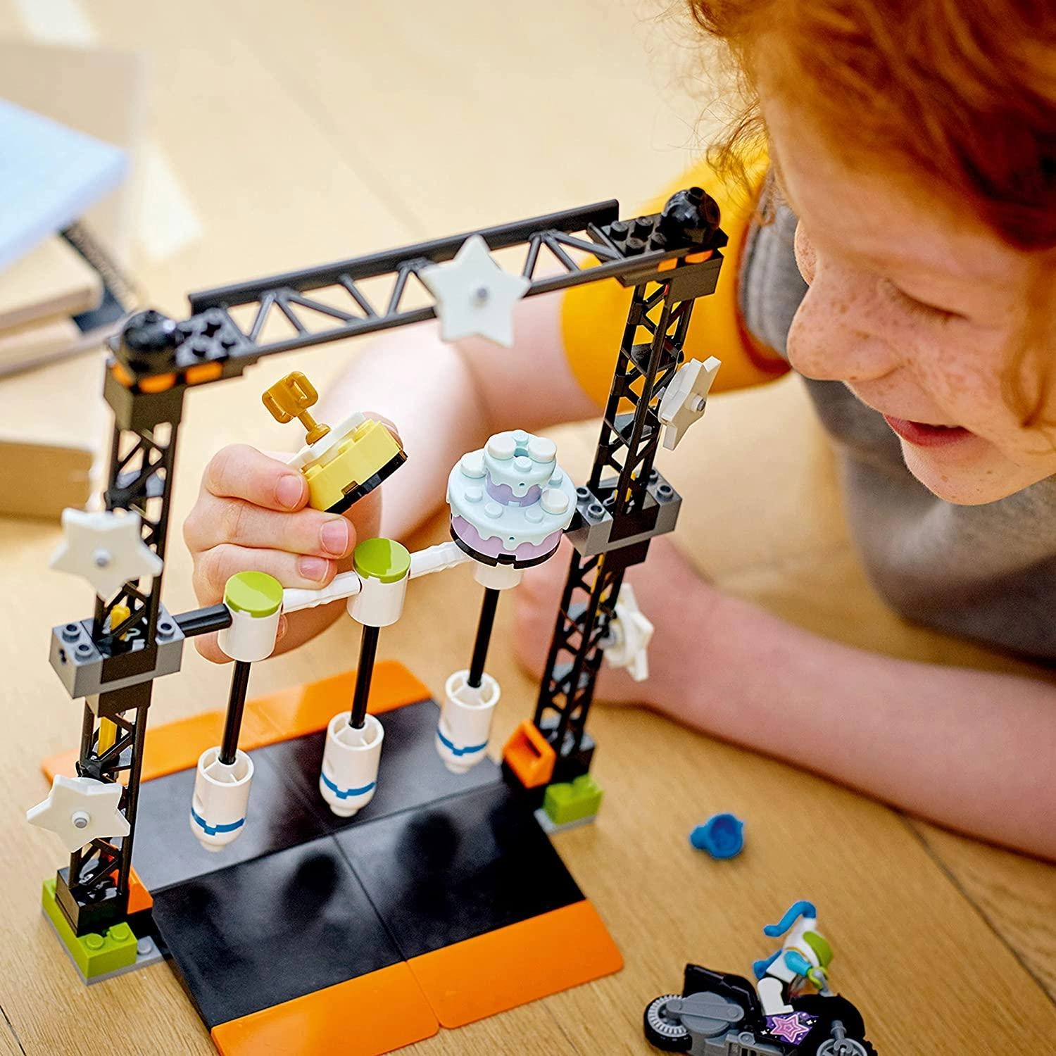 LEGO City Stunz The Knockdown Stunt Challenge Building Kit for Ages 5 