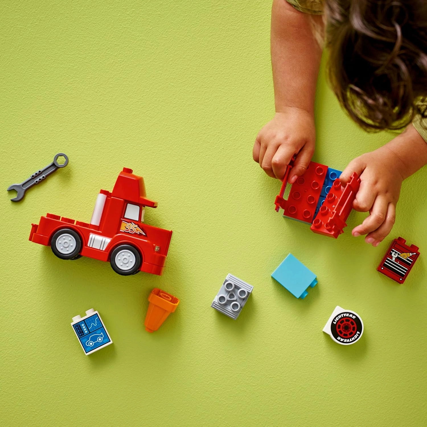 LEGO Duplo Disney and Pixars Cars Mack at The Race Set Building Kit for Ages 2 