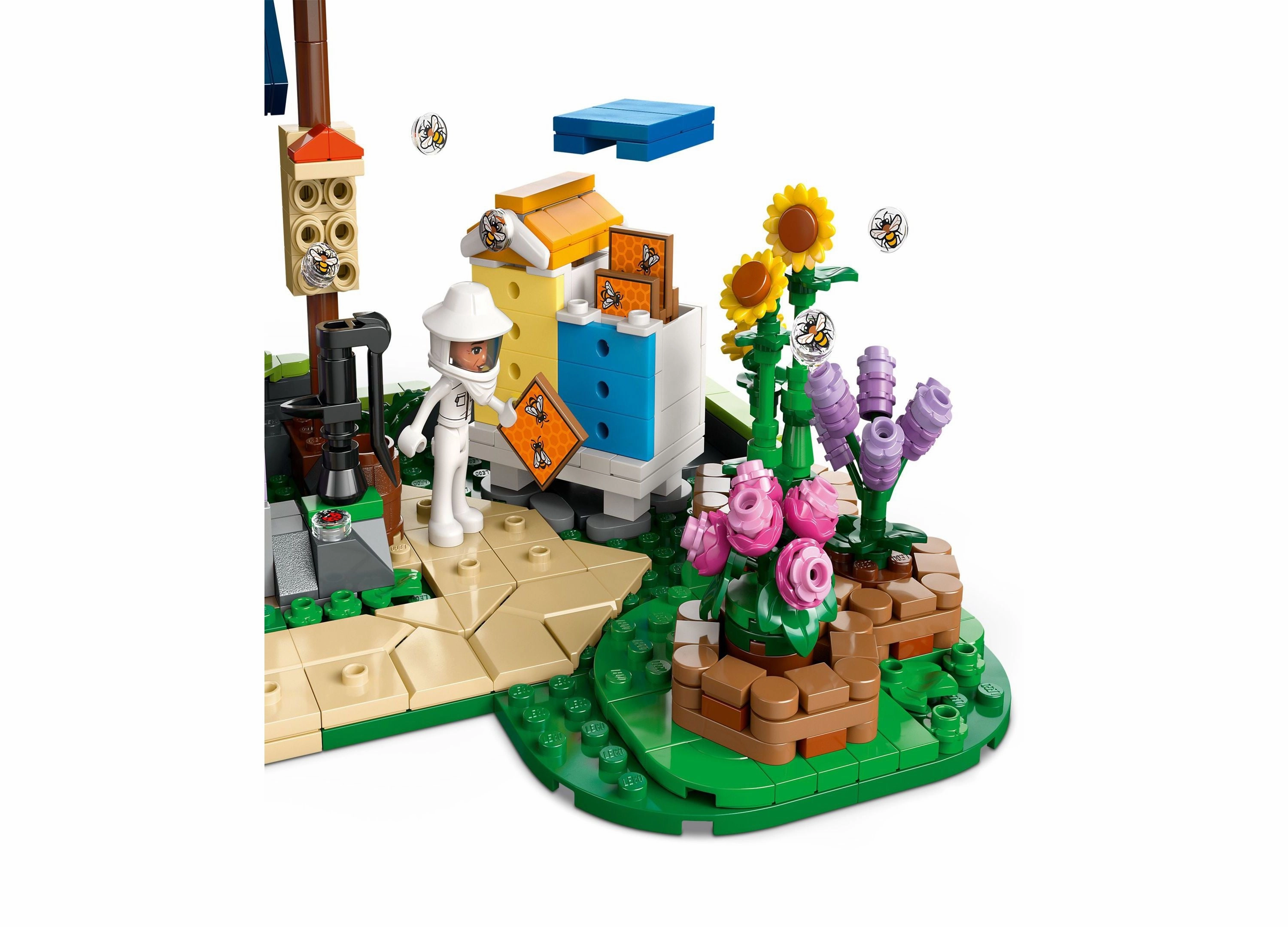 LEGO Friends Beekeeper's House & Flower Garden Kit 42669, 1161 Pieces