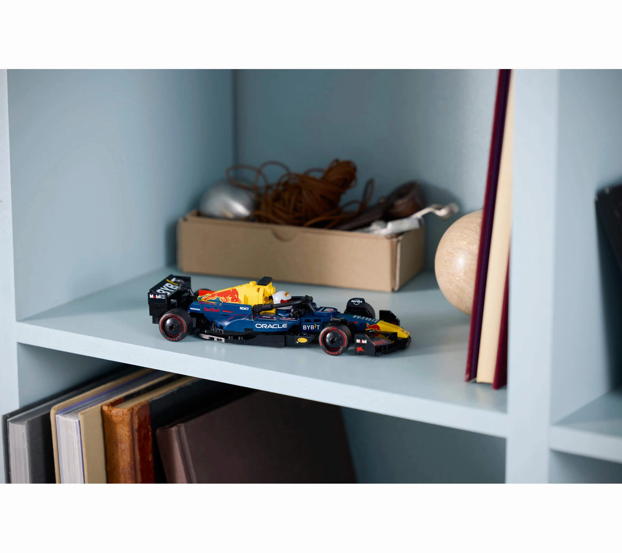 LEGO Speed Champions Oracle Red Bull Racing RB20 F1 Race Car Model Kit - 251 Pieces