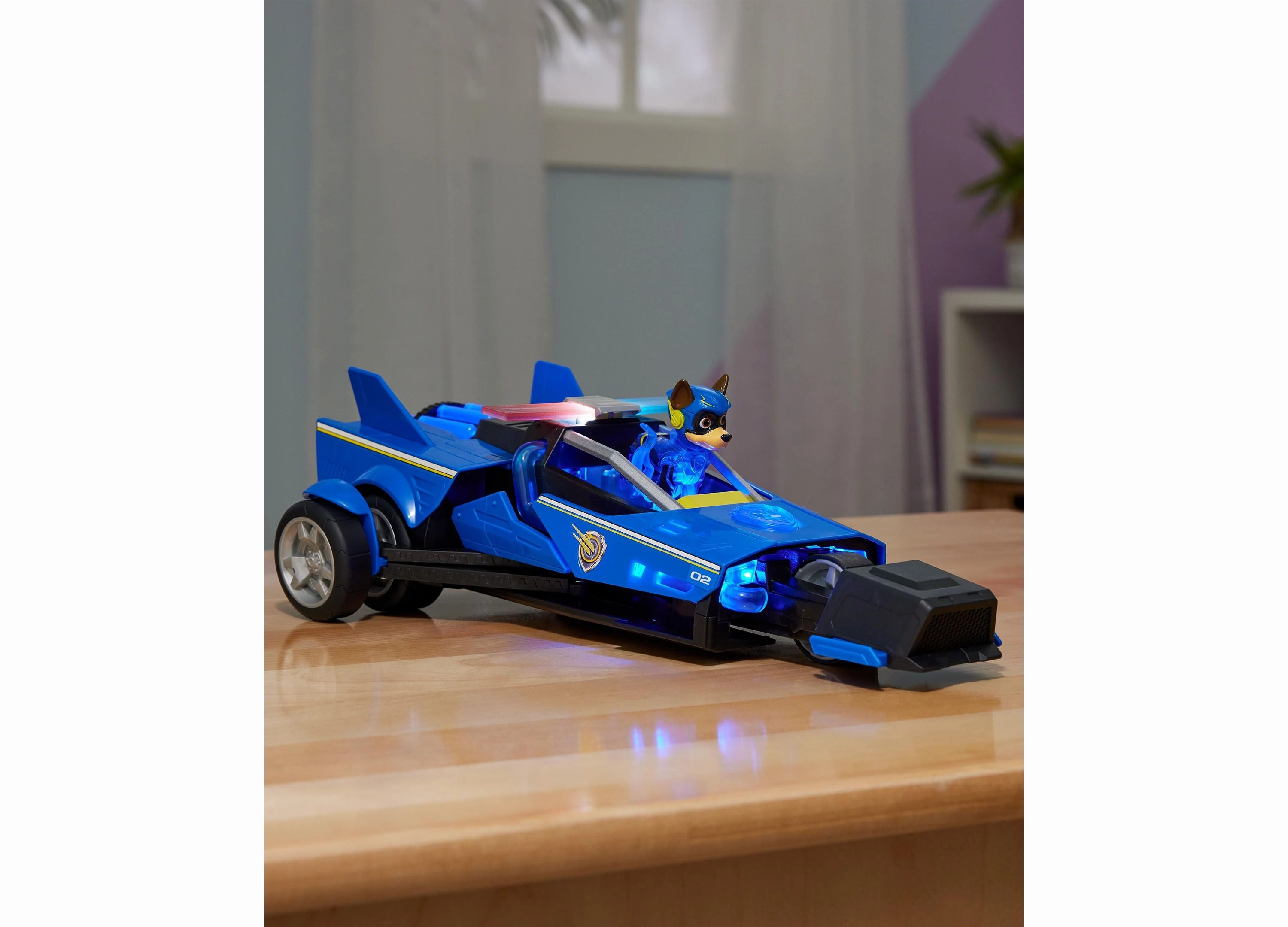 PAW Patrol Mighty Movie Chase's Transforming Cruiser with Action Figure