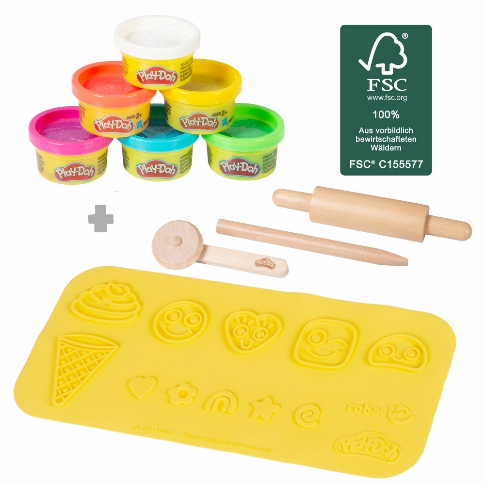 Play-Doh Wooden Ice Cream Stand Sweet Treats Play Center