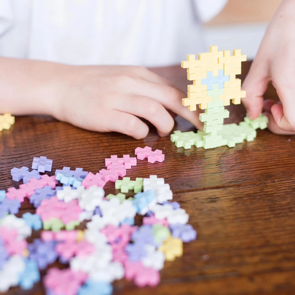 Plus-Plus Super Tube - Pastel Mix Construction Set - 500 Pieces