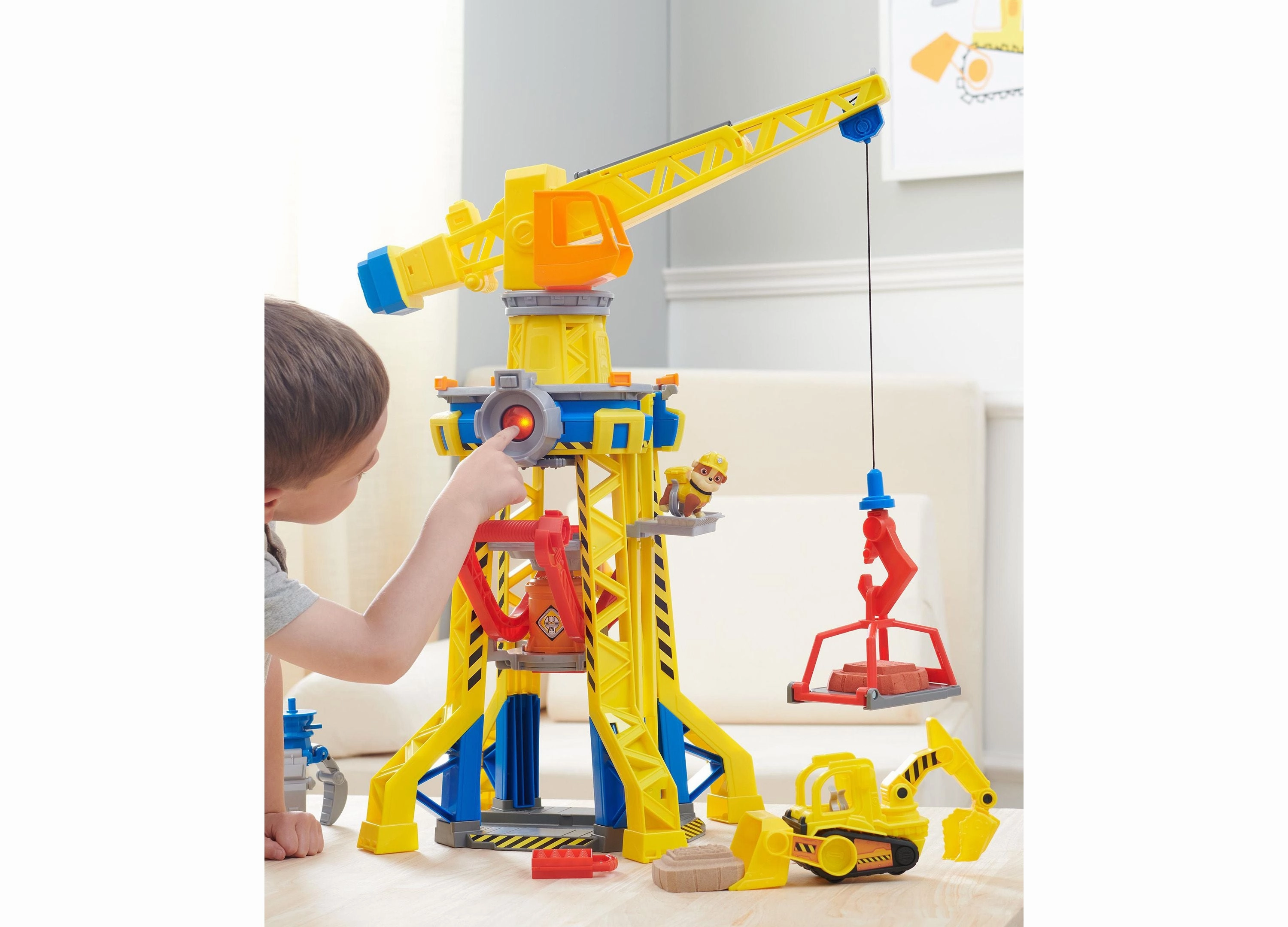 Rubble & Crew Bark Yard Crane Tower Playset with Kinetic Sand and Action Figure
