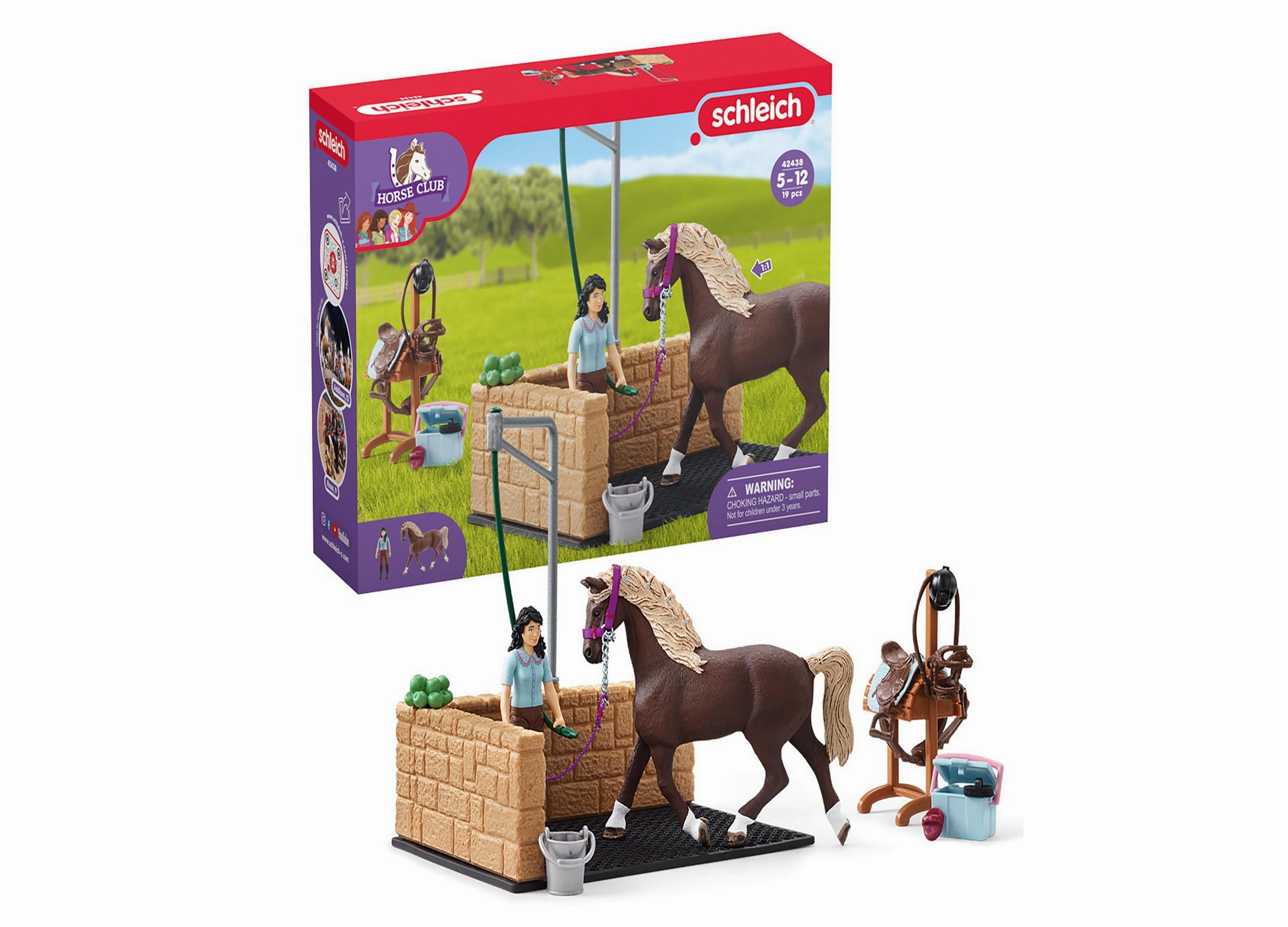 Schleich Horse Club Emily & Luna Horse Washing Station Playset, 19 Pieces