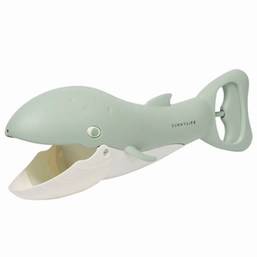 Sunnylife Sand Claws Whale Scooper: Beach Adventure Awaits!