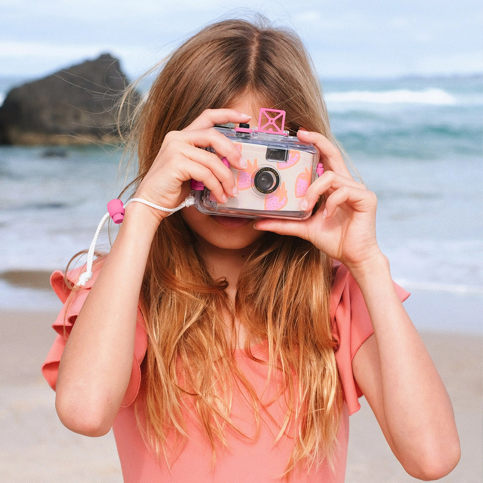 Sunnylife Sea Seeker Strawberry Camera - Retro 35mm, Waterproof with Wrist Strap